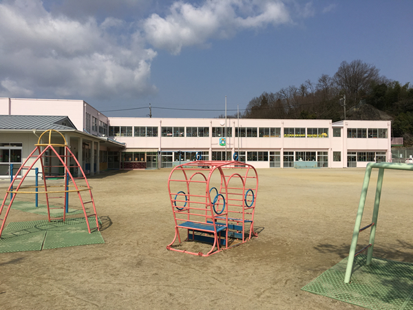 施設03